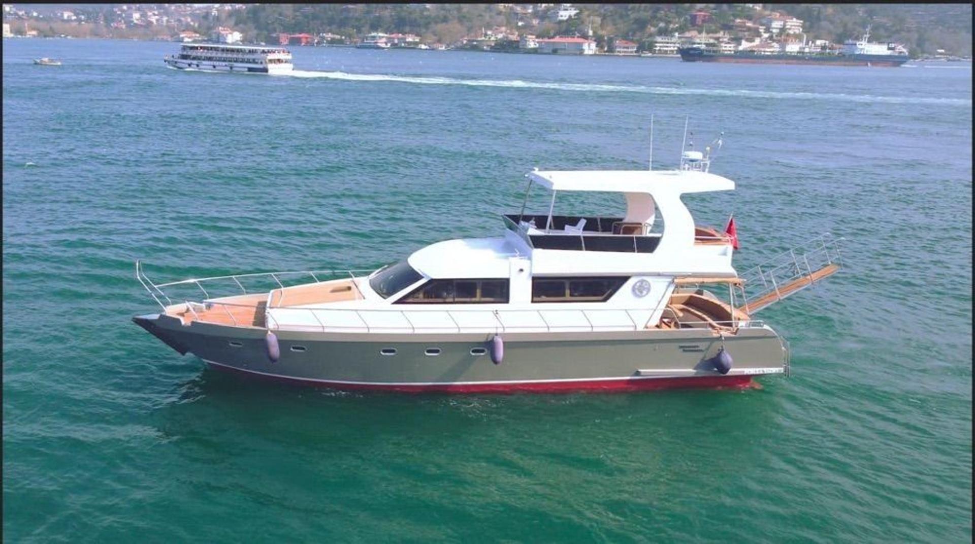 Kiralık Özel yapım 17m Motoryat - 1081 - photo 1