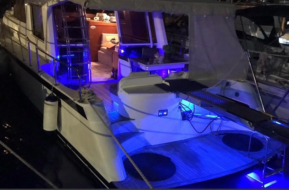 Özel yapım 14m Motoryat