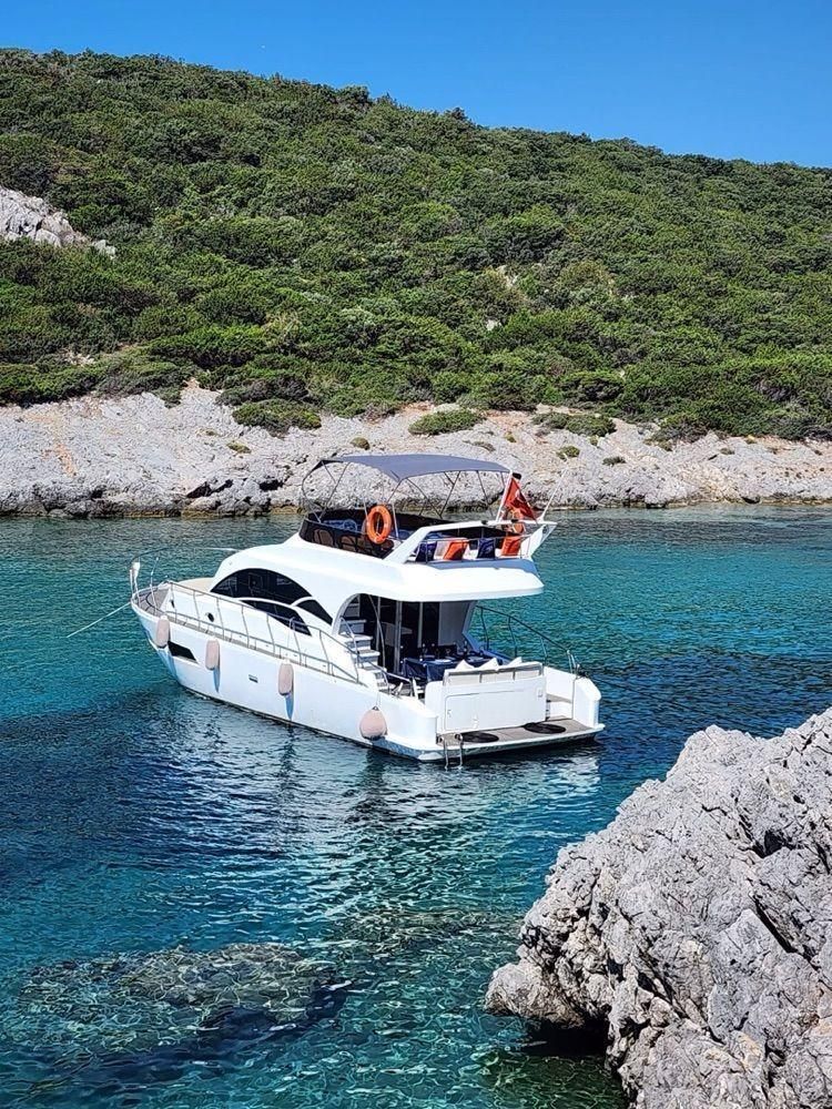 Custom made 14m Motor Yacht