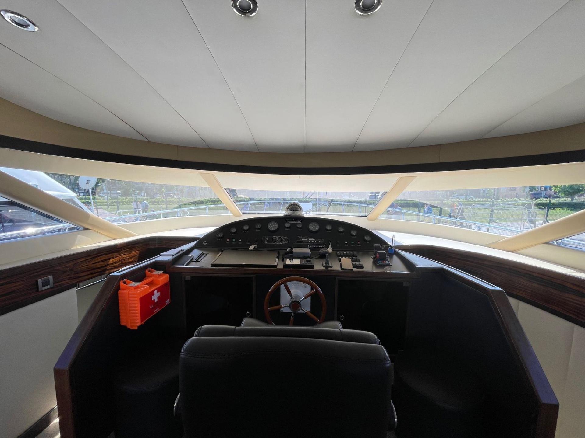 Rental Custom made 22m Motor Yacht - 187 - photo 35