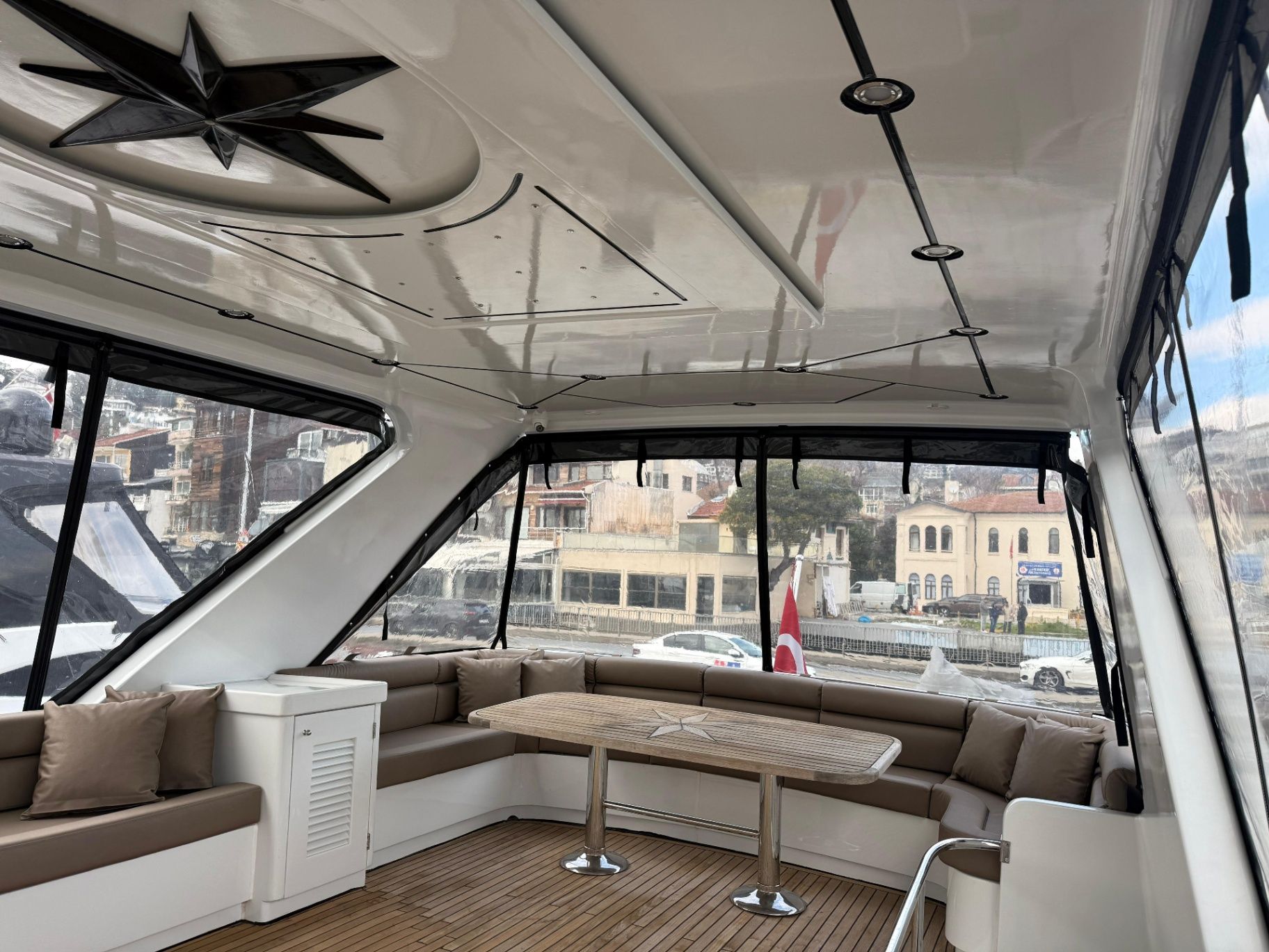 Özel yapım 19m Motoryat