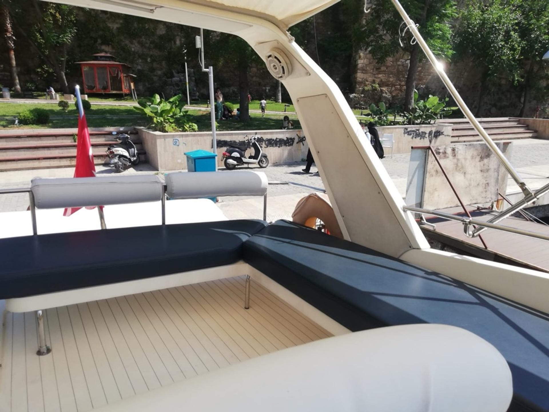 Kiralık Princess 13m Motoryat - 346 - photo 3