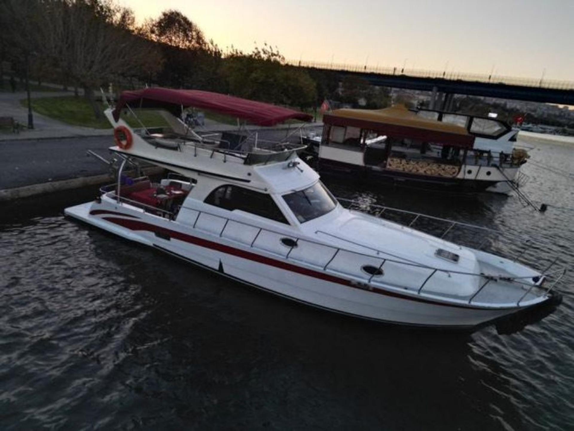 Kiralık Özel yapım 14m Motoryat - 34 - photo 3