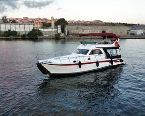 Özel yapım 14m Motoryat