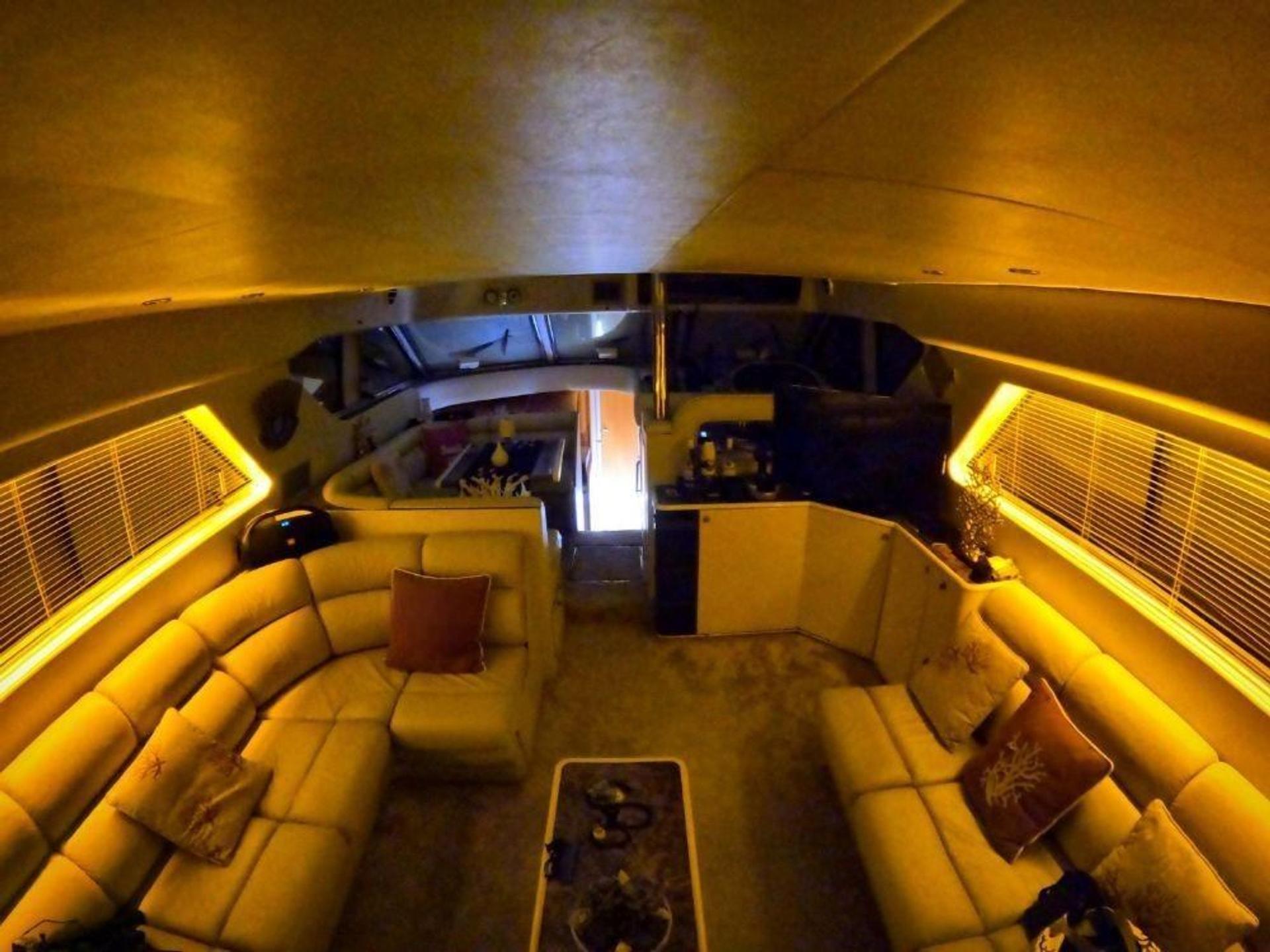 Kiralık Princess 19m Motoryat - 409 - photo 9
