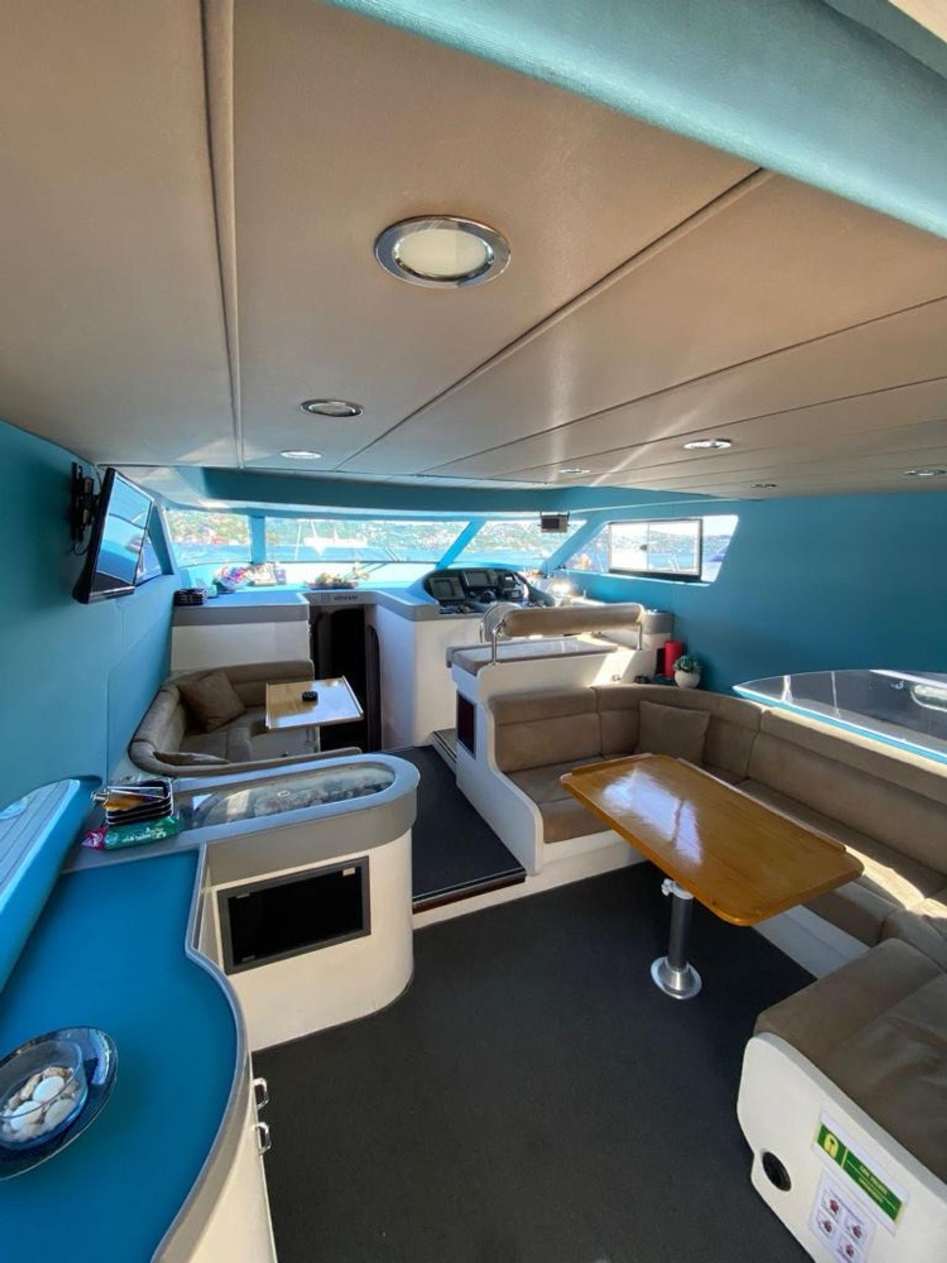 Rental Custom made 17m Motor Yacht - 401 - photo 8