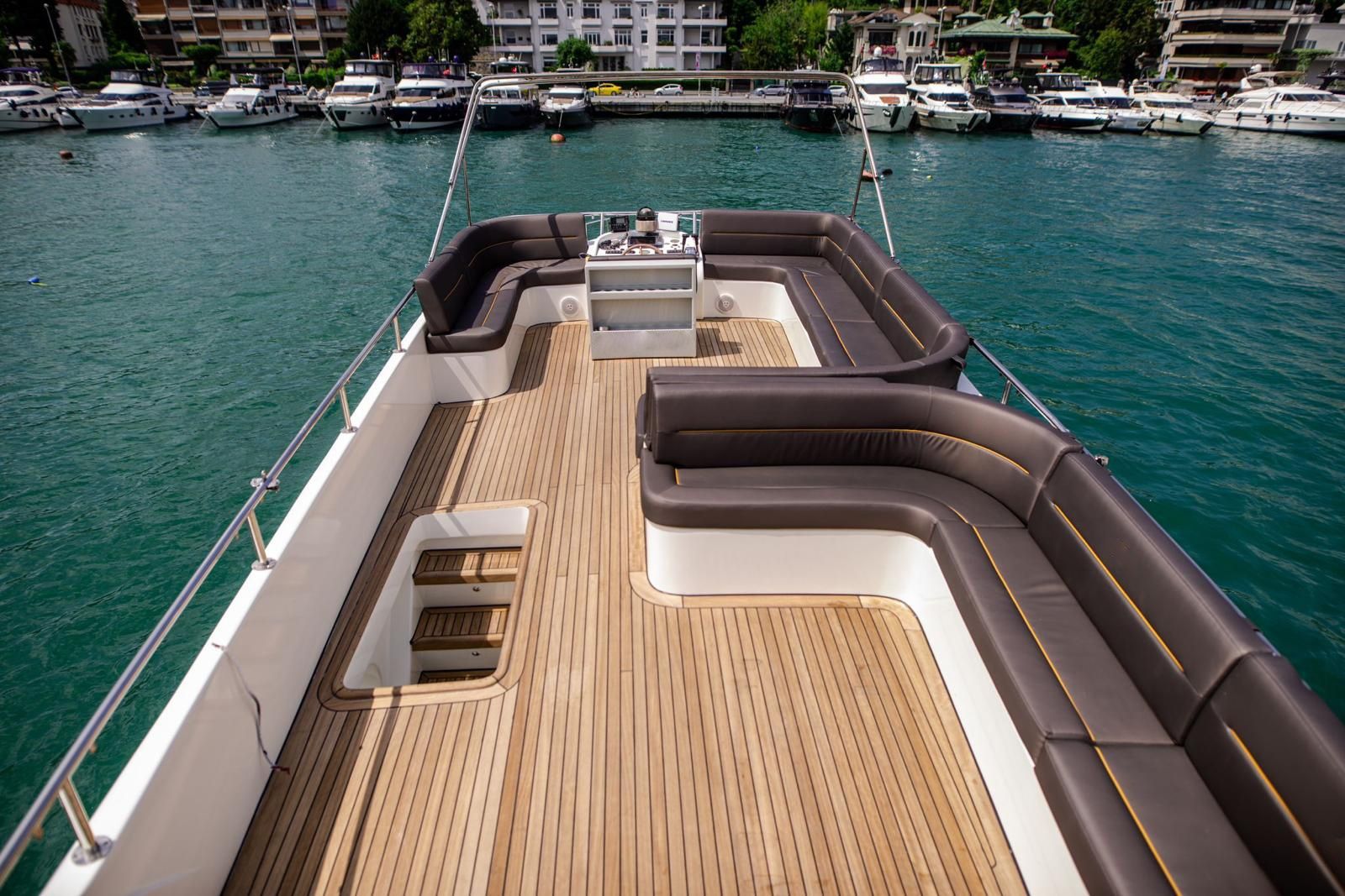 Özel yapım 23m Motoryat