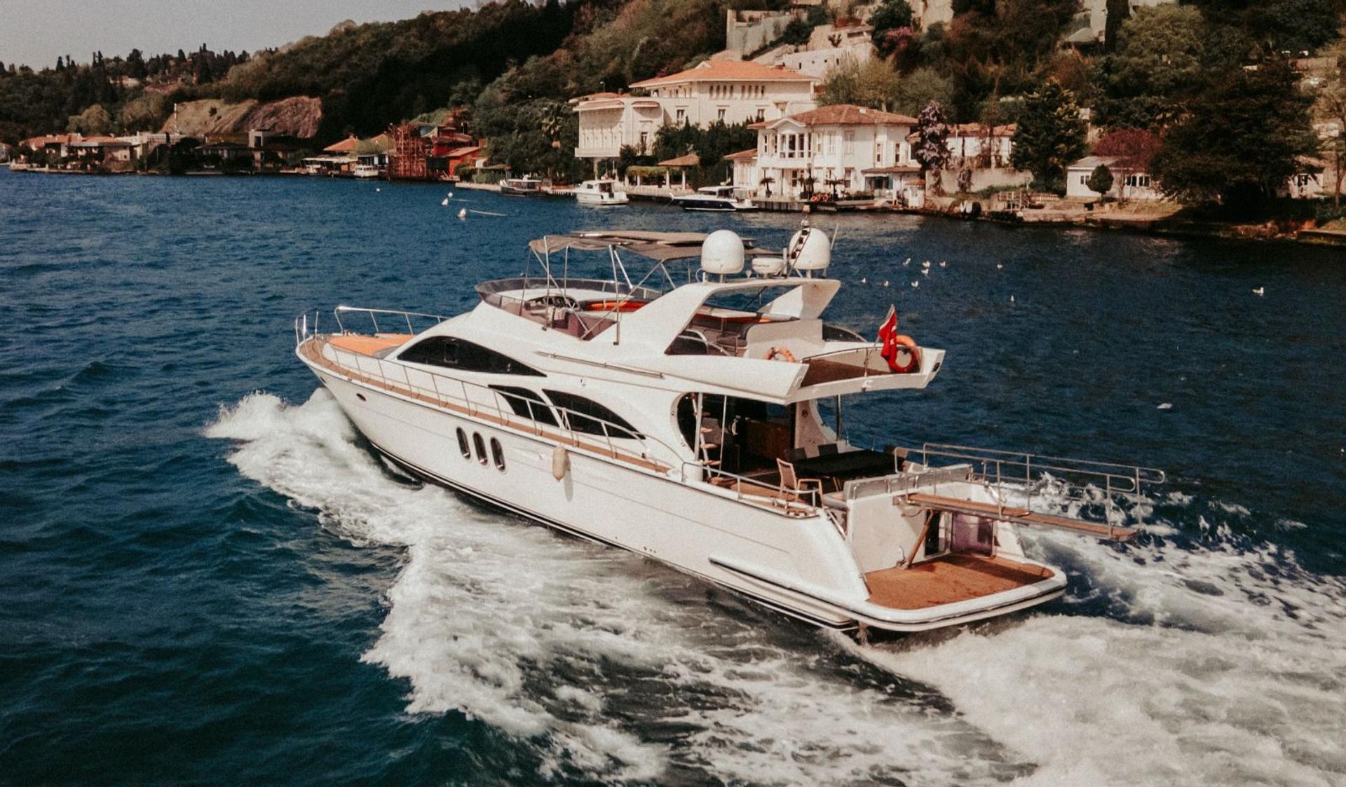 Kiralık Azimut 22m Motoryat - 227 - photo 22