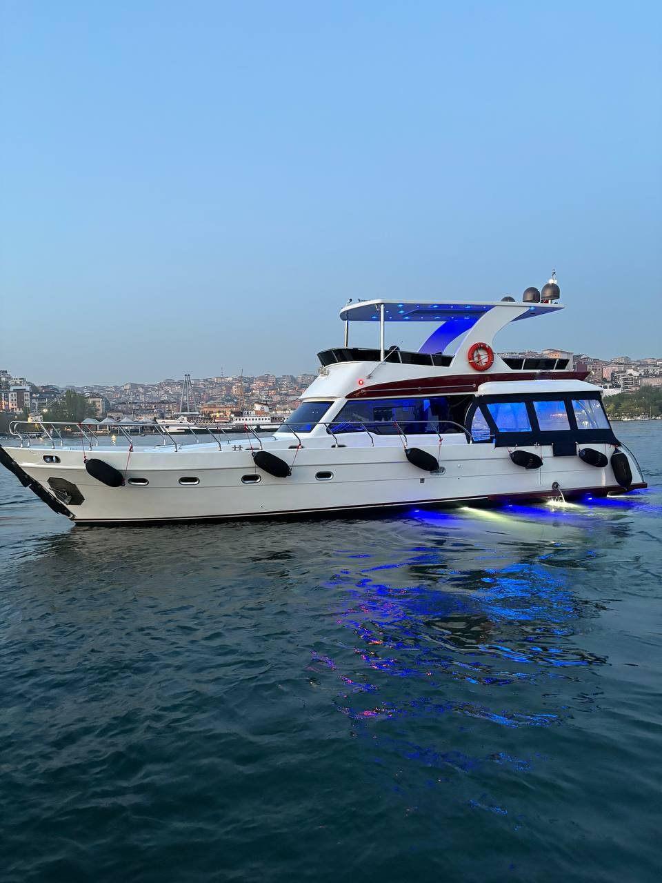 Kiralık Özel yapım 16m Motoryat - 189-0