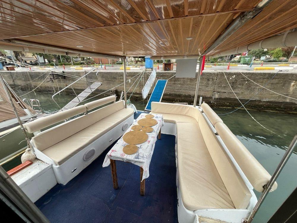 Rental Custom made 12m Motor Yacht - 806-13