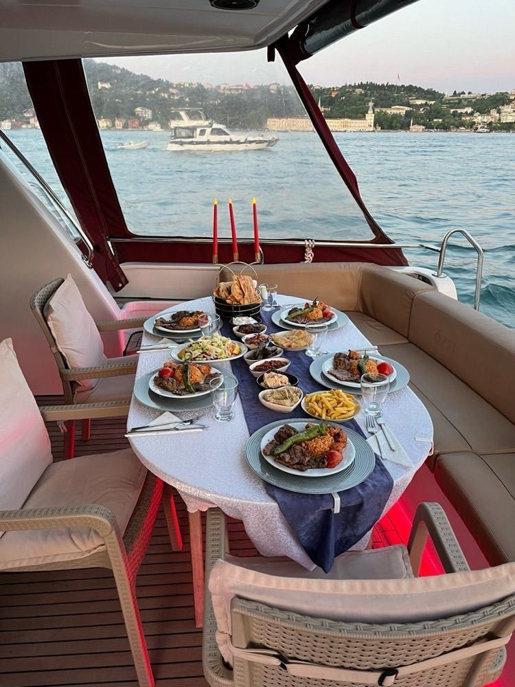 Özel yapım 18m Motoryat