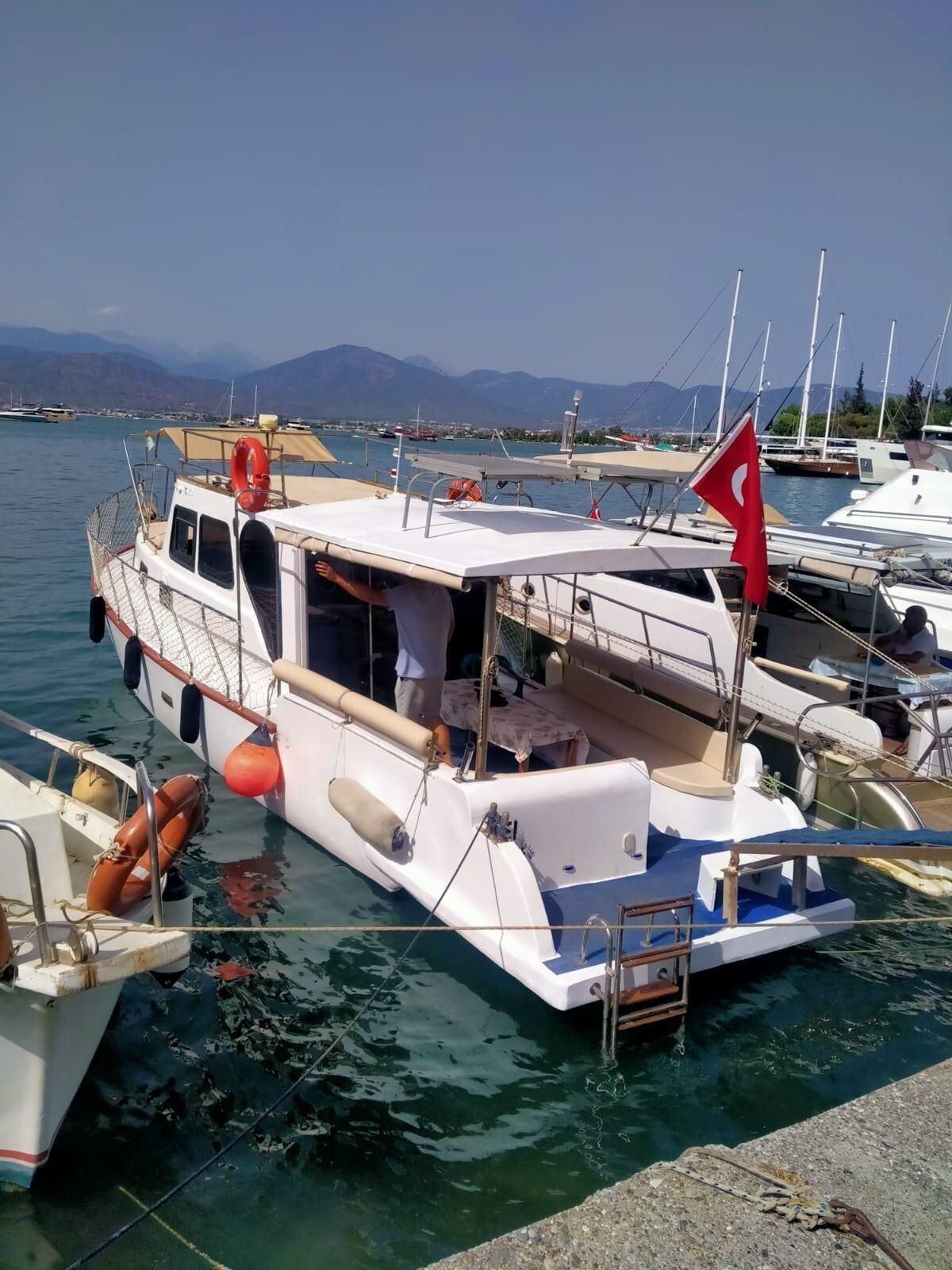 Rental Custom made 12m Motor Yacht - 806-4