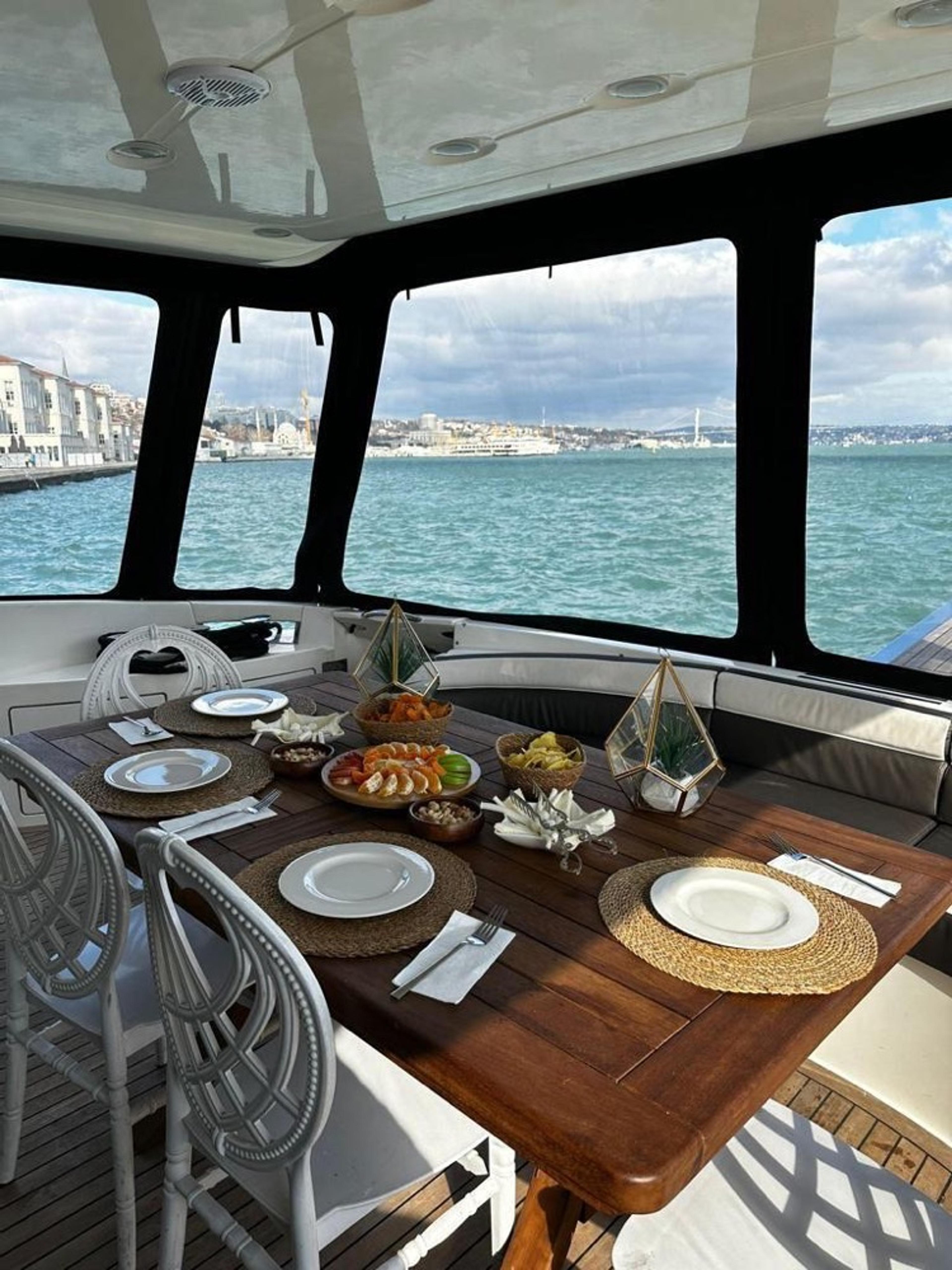 Kiralık Azimut 22m Motoryat - 347 - photo 14