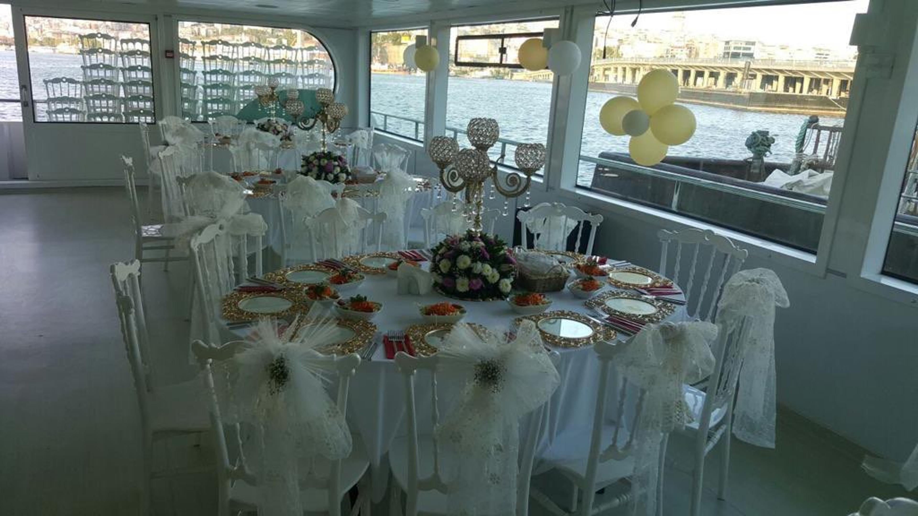 Rental Custom made 24m Party Boat - 67 - photo 9