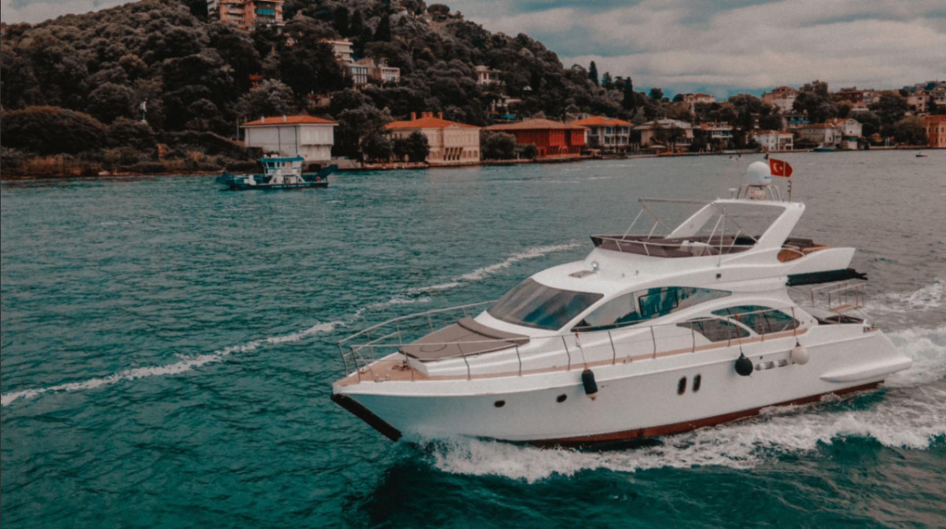 Kiralık Azimut 19m Motoryat - 746 - photo 4