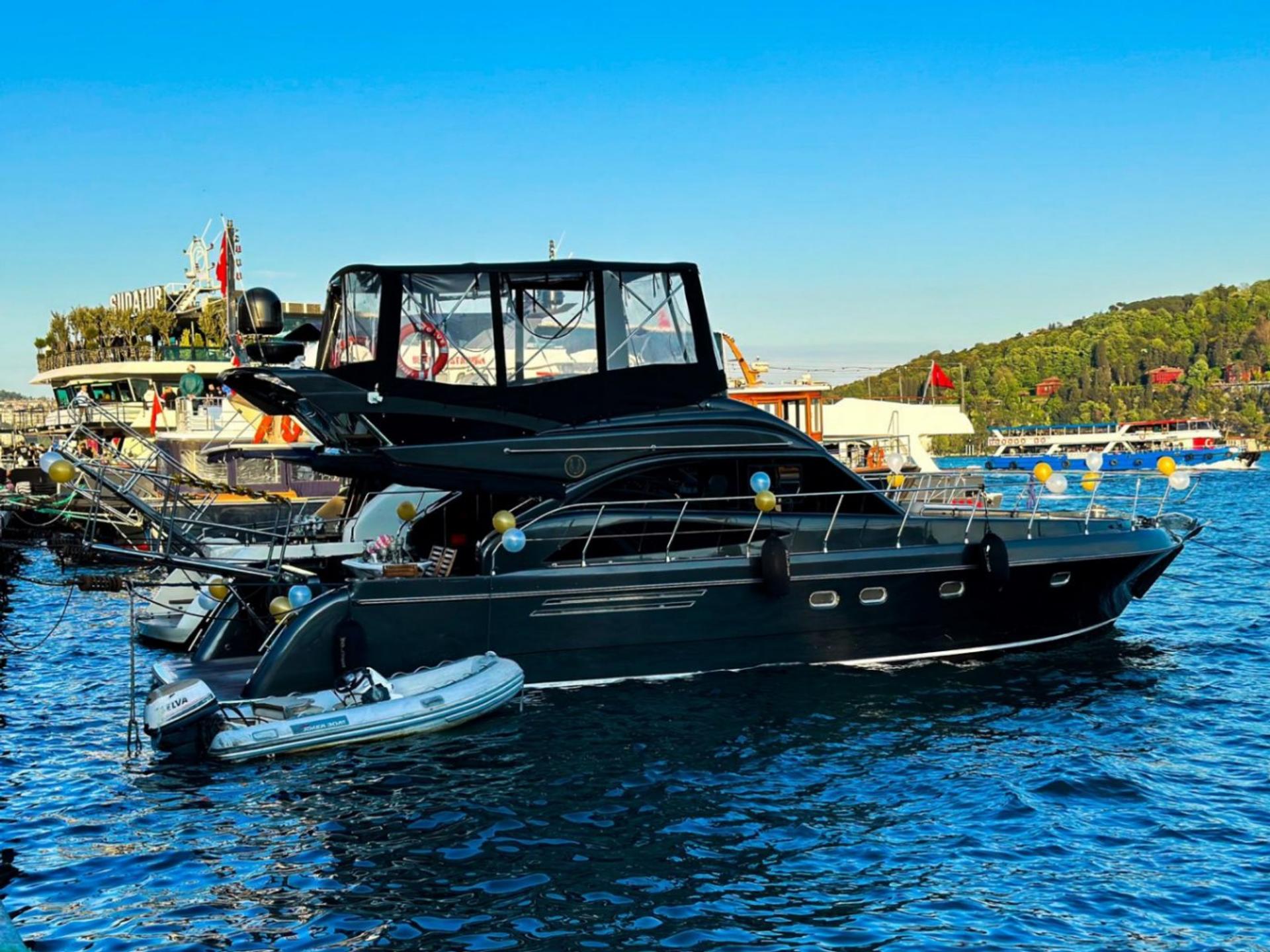 Rental Custom made 15m Motor Yacht - 126 - photo 1