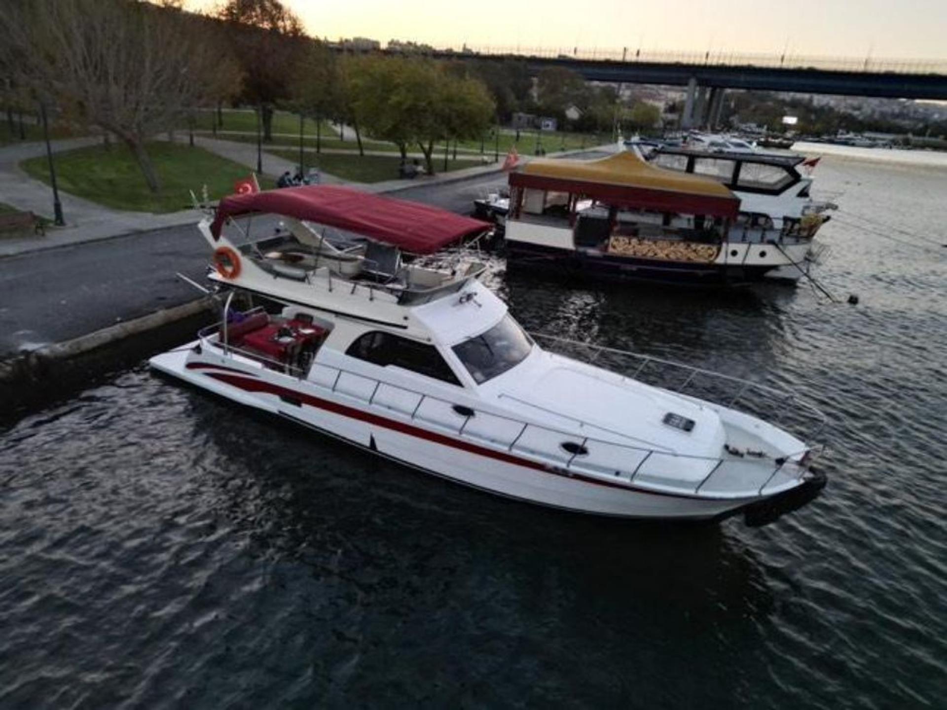 Kiralık Özel yapım 14m Motoryat - 34 - photo 1