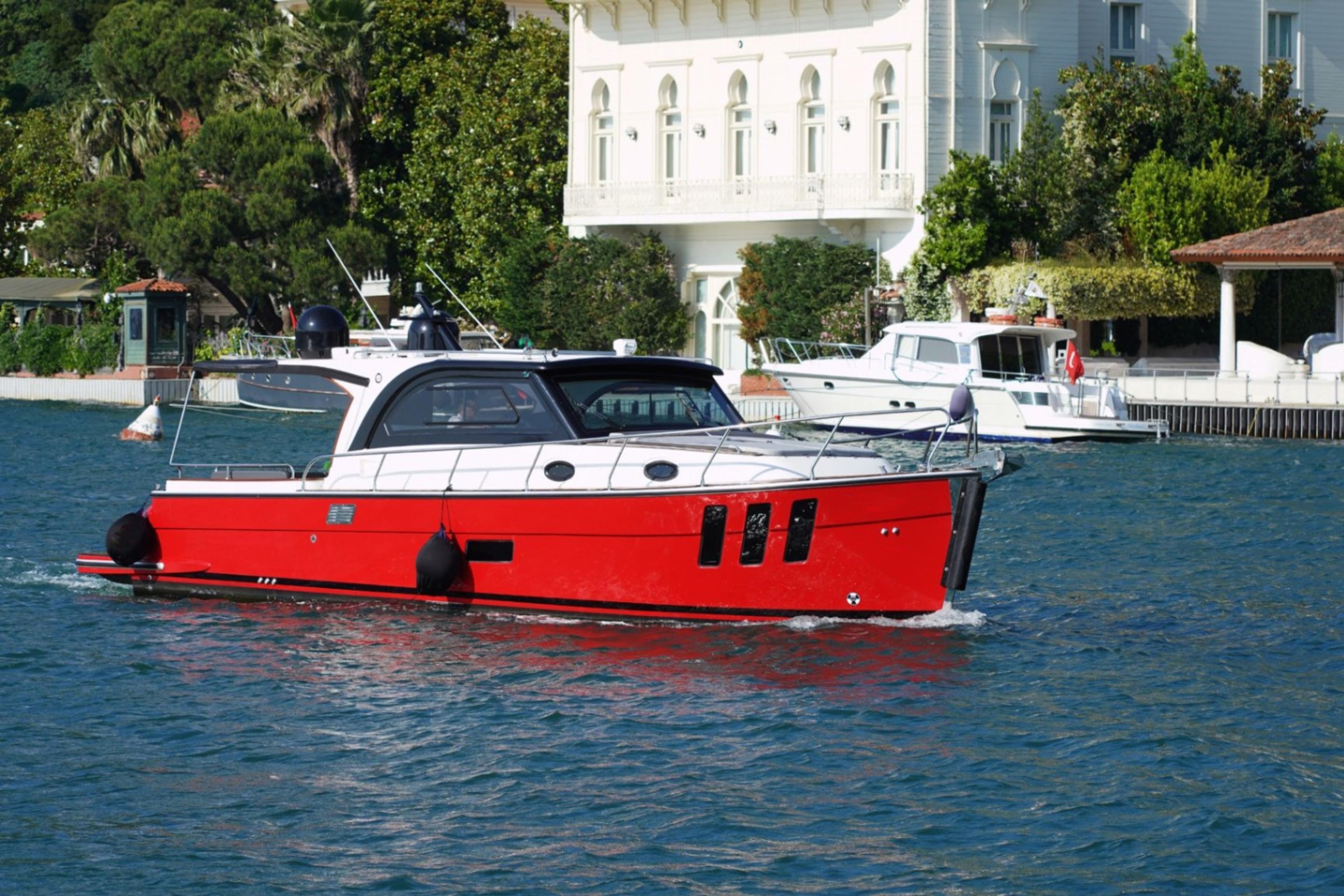 Rental Custom made 12m Motor Yacht - 398 - photo 3