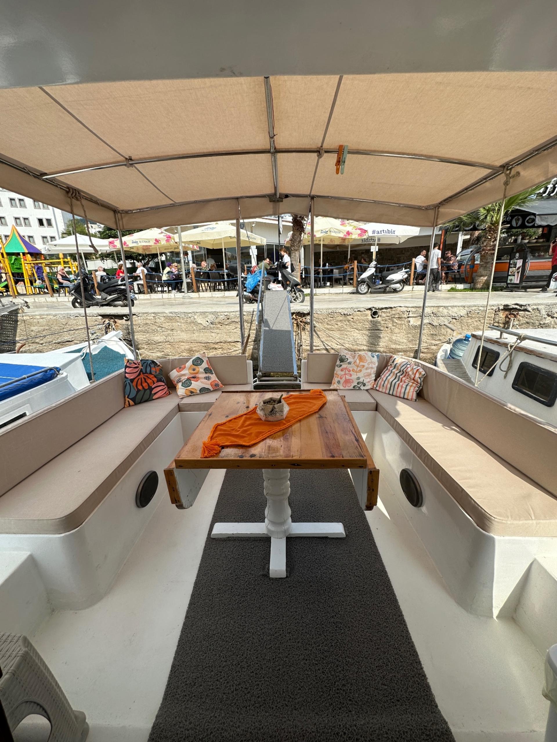 Rental Custom made 12m Motor Yacht - 653 - photo 6