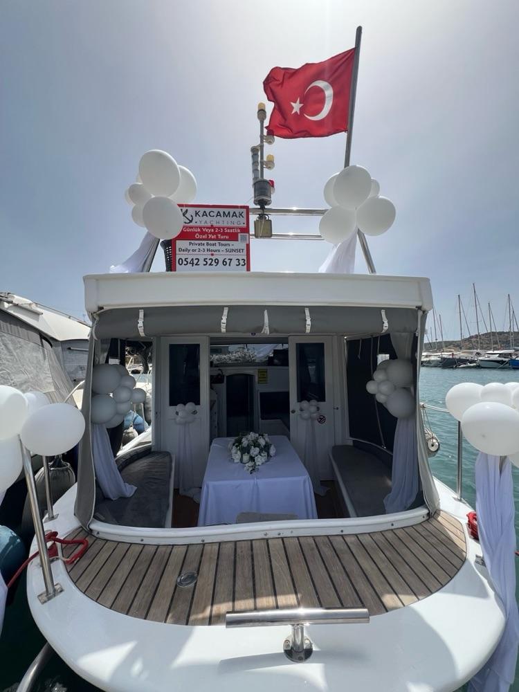 Kiralık Özel yapım 10m Motoryat - 632-14