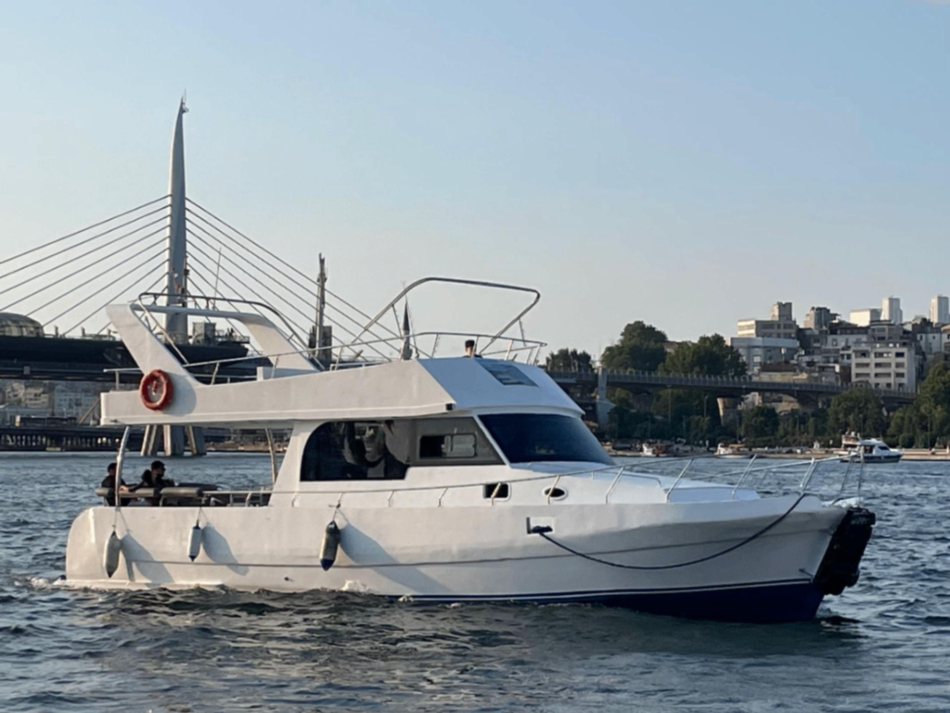 Rental 3D Tender 14m Motor Yacht - 1014 - photo 1