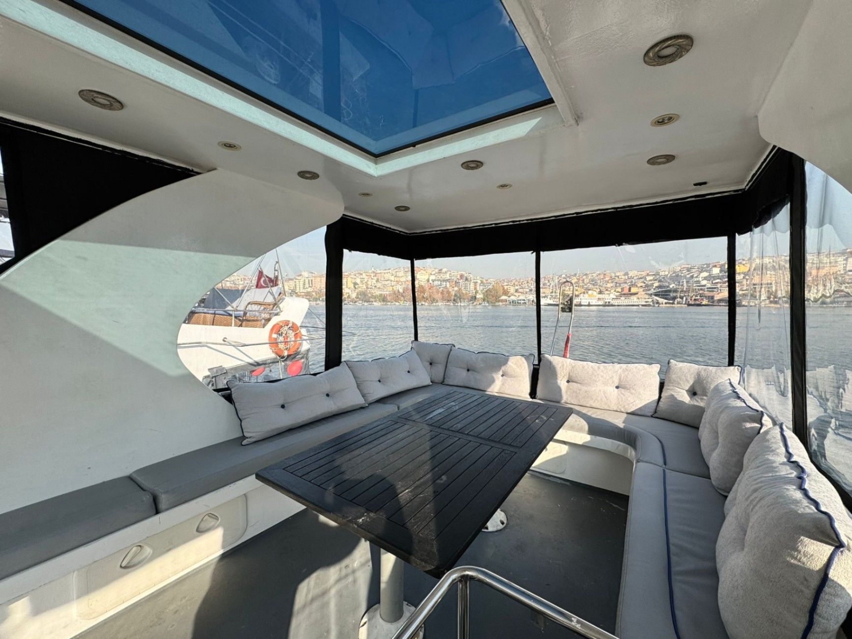 Özel yapım 16m Motoryat