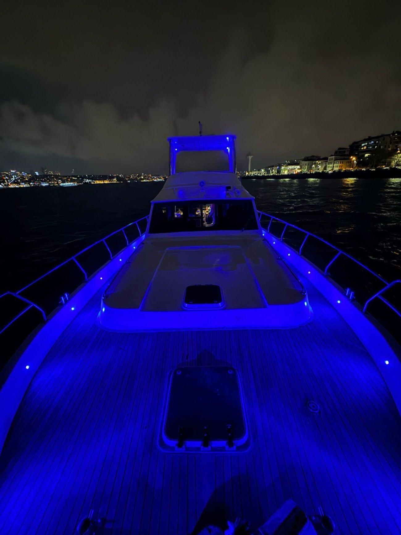 Kiralık Özel yapım 16m Motoryat - 1090 - photo 3