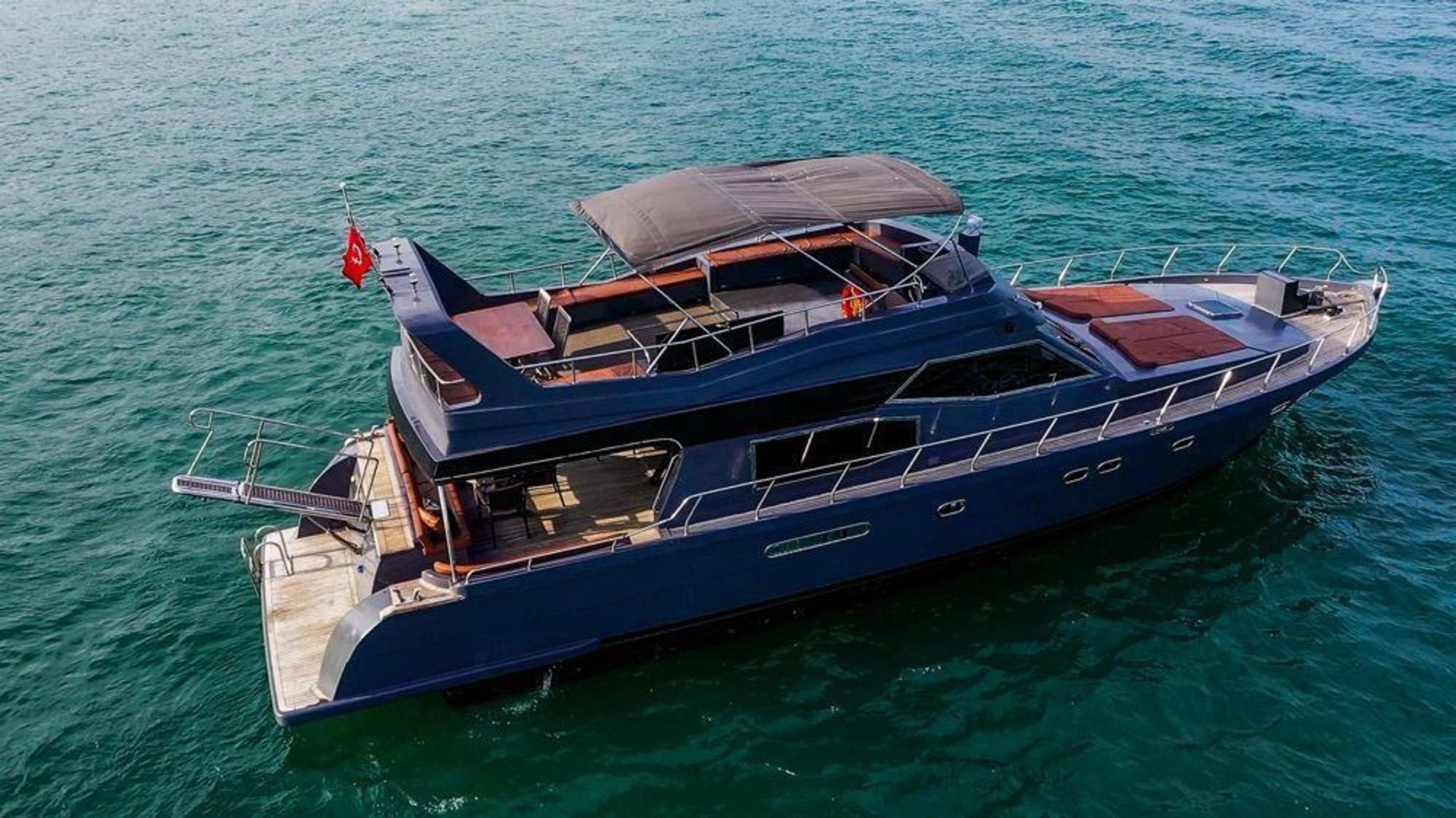 Kiralık Özel yapım 21m Motoryat - 695 - photo 3
