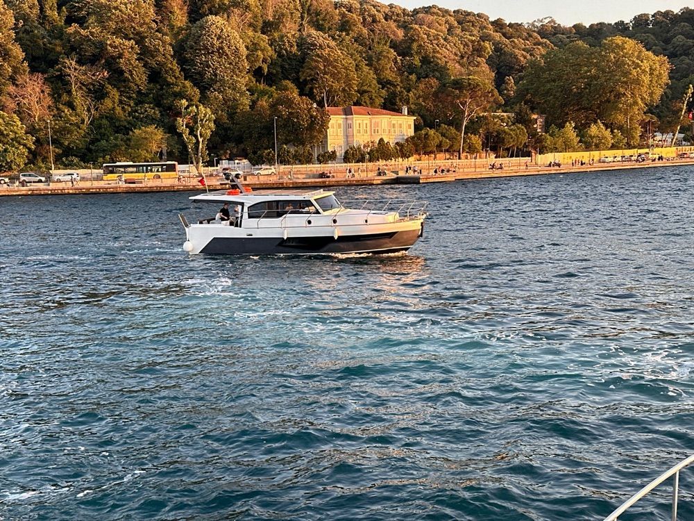 Özel yapım 13m Motoryat