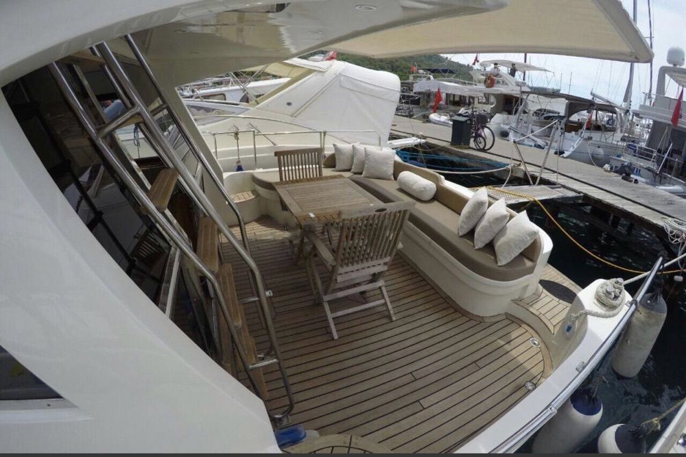 Özel yapım 14m Motoryat