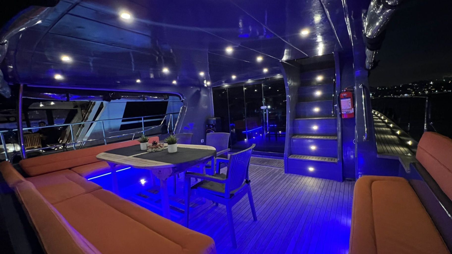 Özel yapım 21m Motoryat