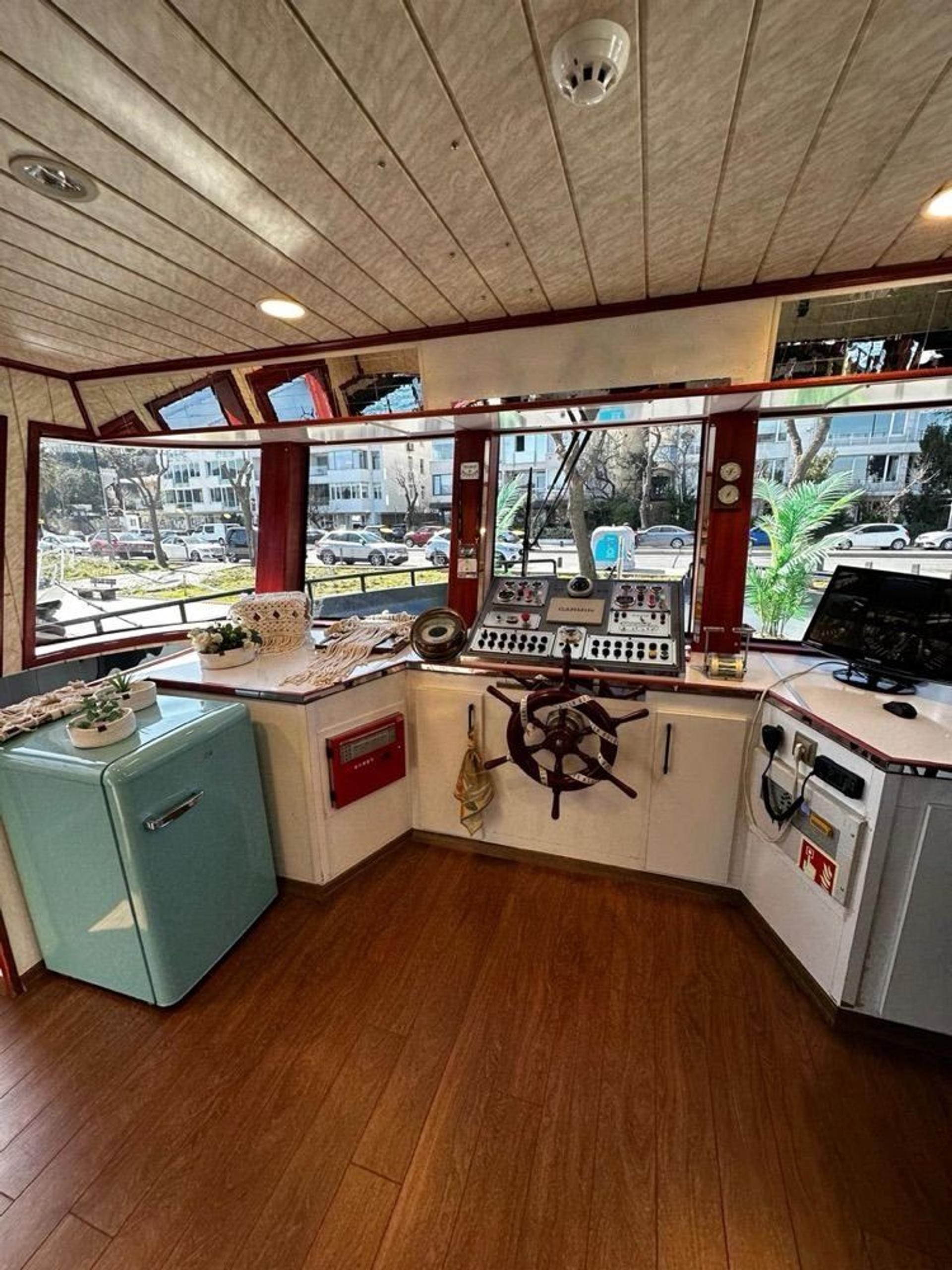 Rental Custom made 17m Party Boat - 46 - photo 27