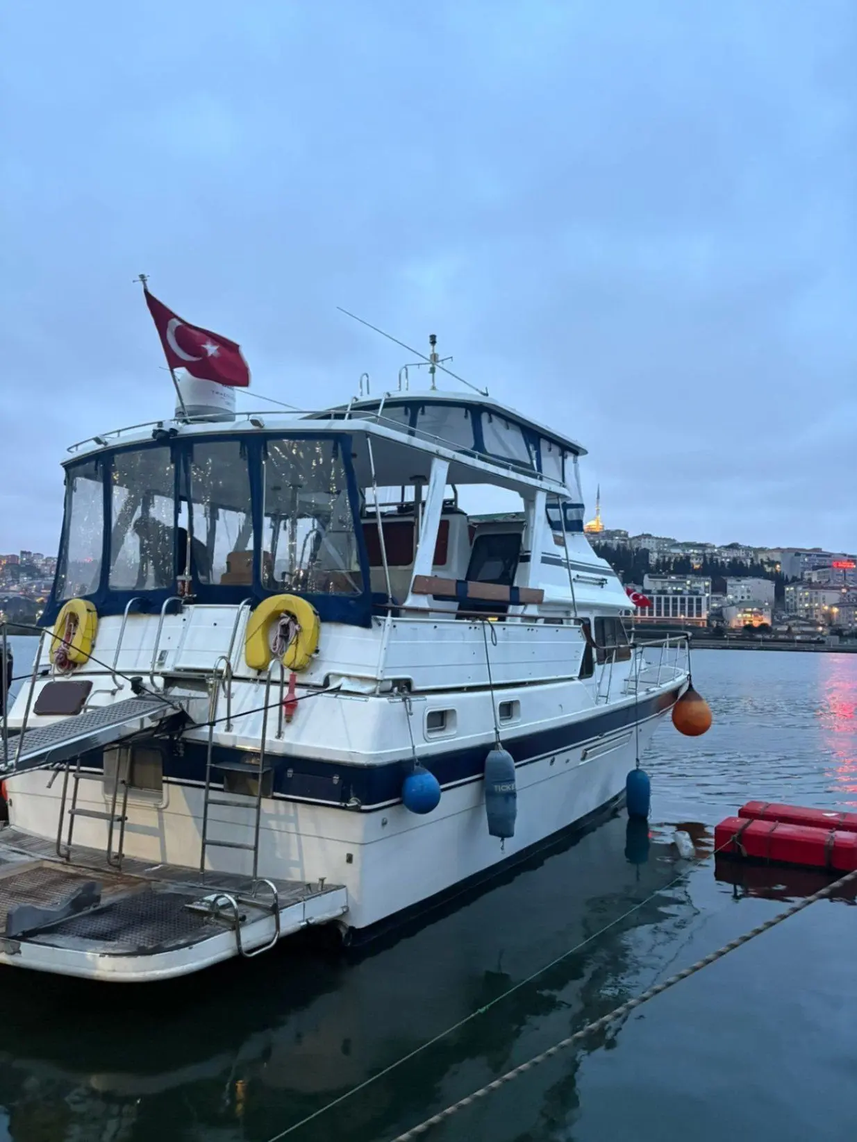 Kiralık Özel yapım 12m Motoryat - 635 - photo 14