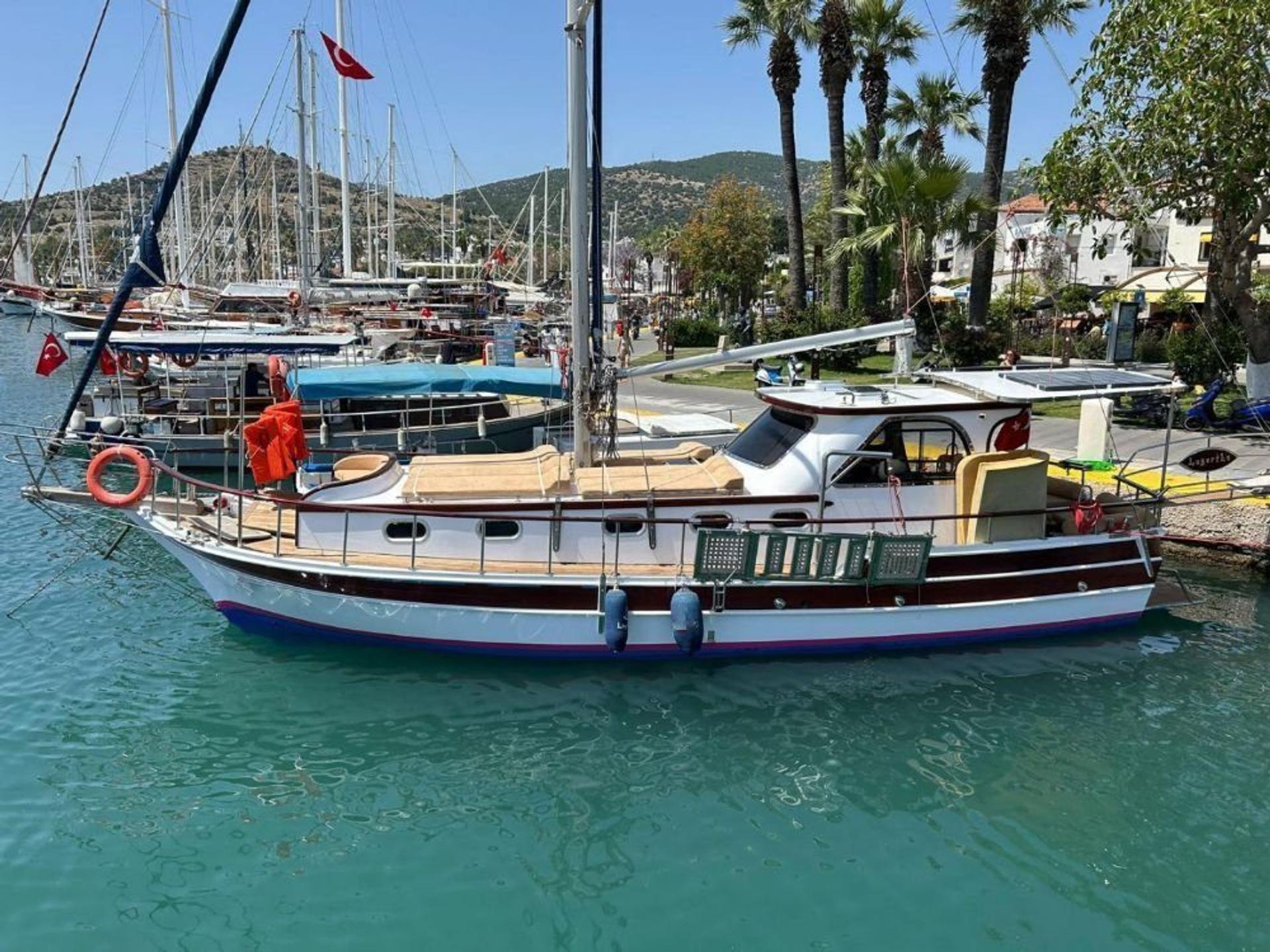 Kiralık Özel yapım 12m Gulet - 1022 - photo 1