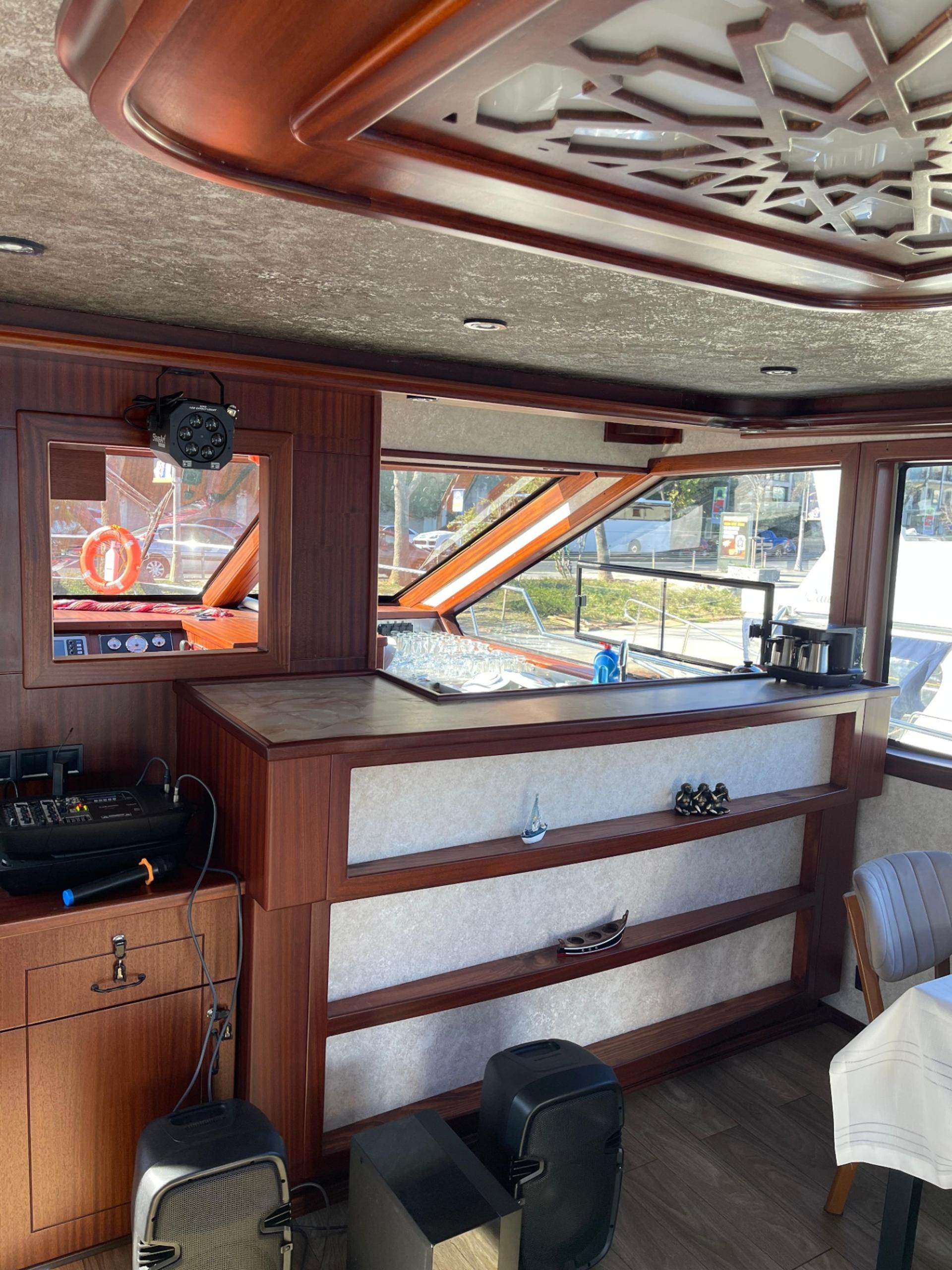 Kiralık Özel yapım 20m Motoryat - 707 - photo 23