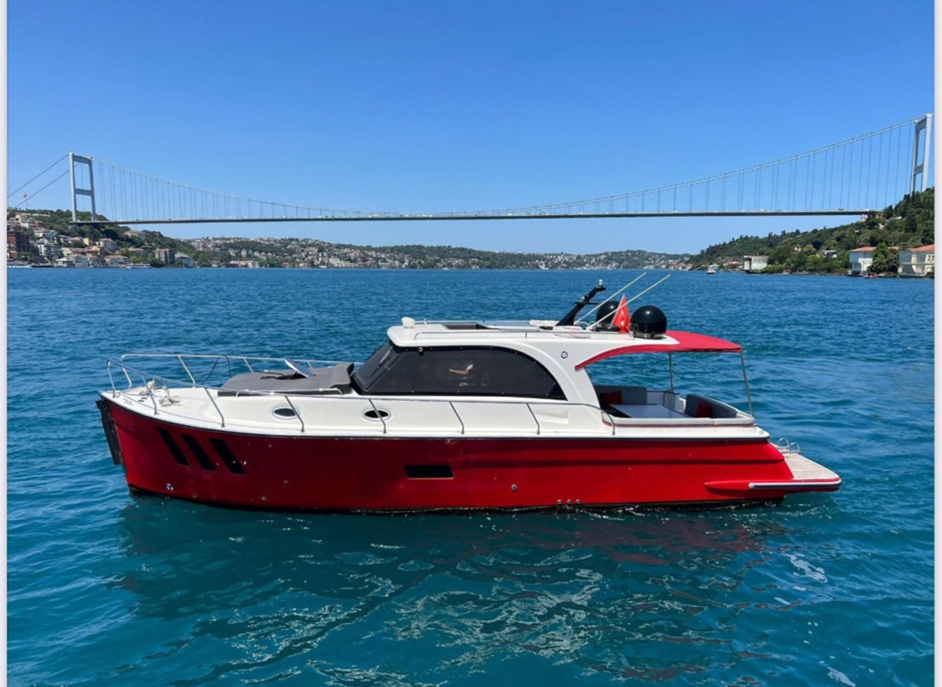 Kiralık Özel yapım 12m Motoryat - 1104 - photo 1