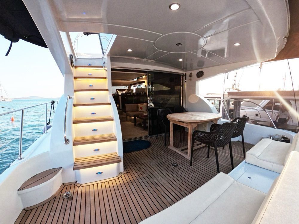 Özel yapım 16m Motoryat