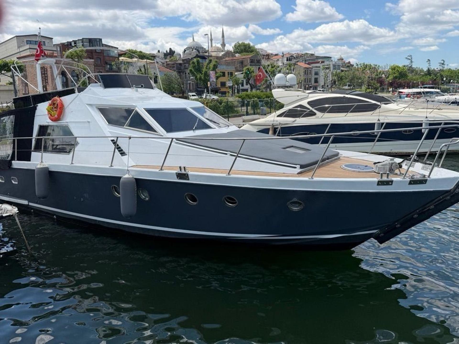 Kiralık Ferretti Yachts 13m Motoryat - 1139 - photo 3