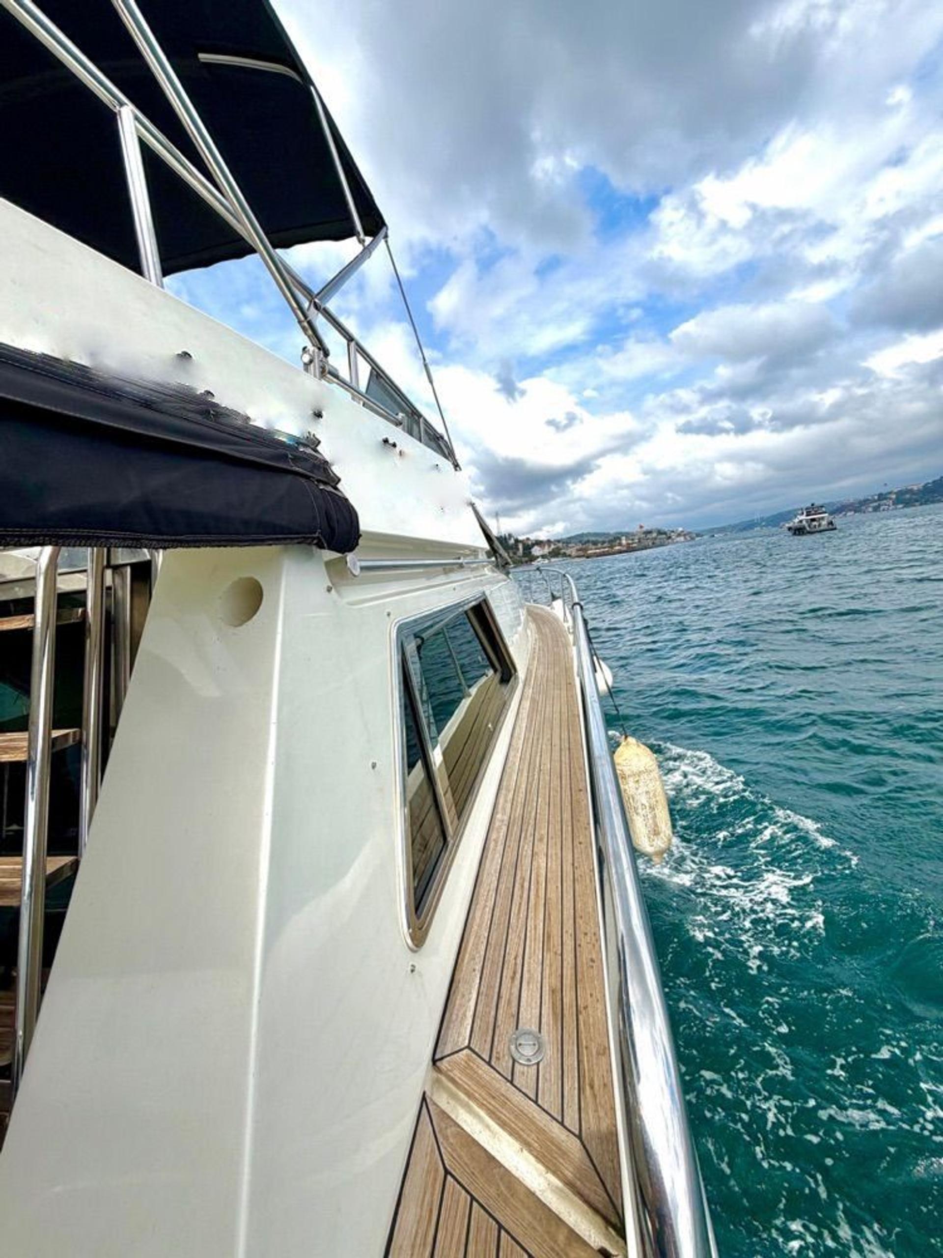 Rental Ferretti Yachts 17m Motor Yacht - 847 - photo 27