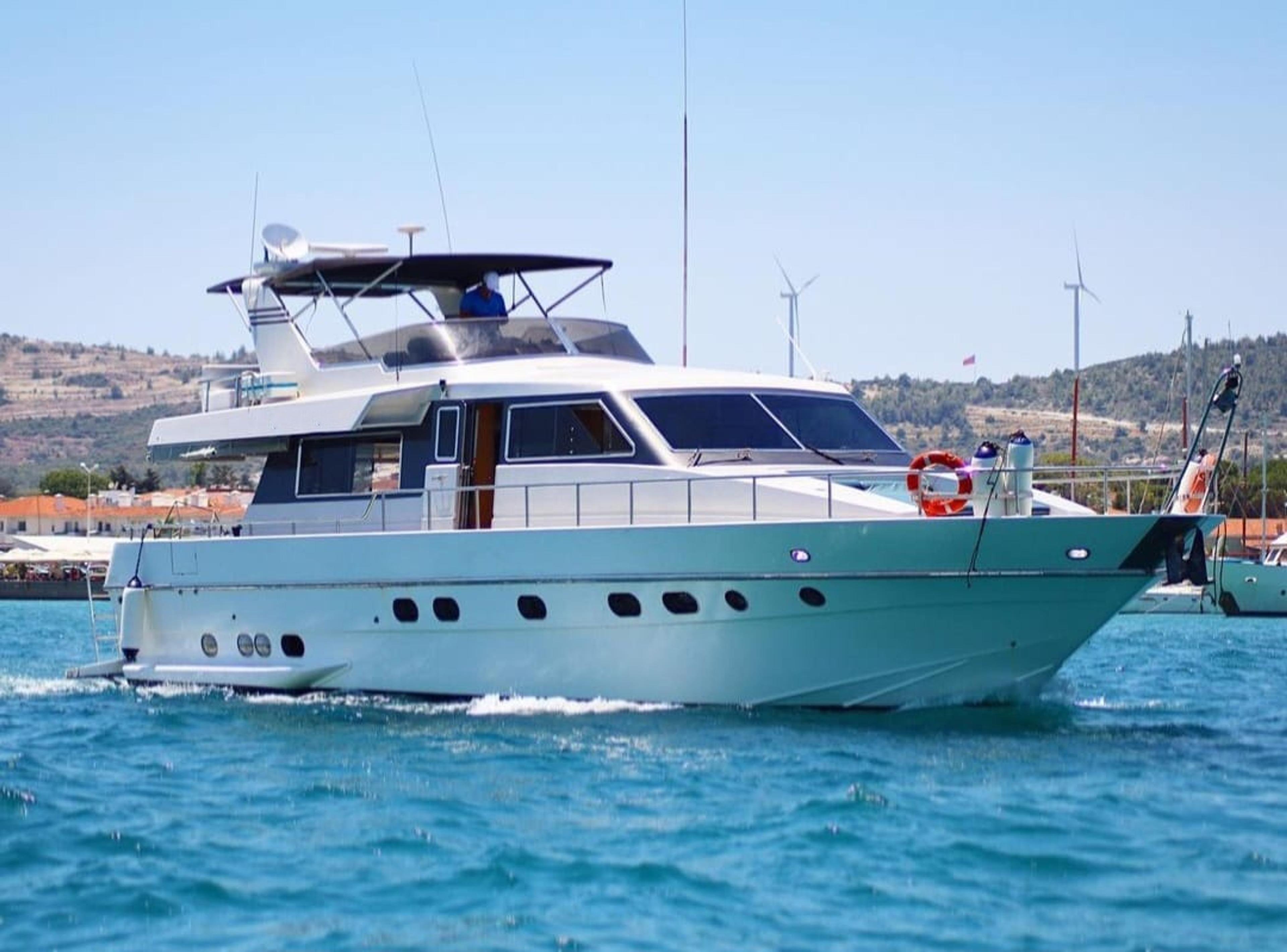 Rental Canados 20m Motor Yacht - 519 - photo 1