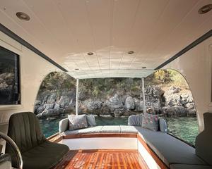 Custom made 10m Motor Yacht