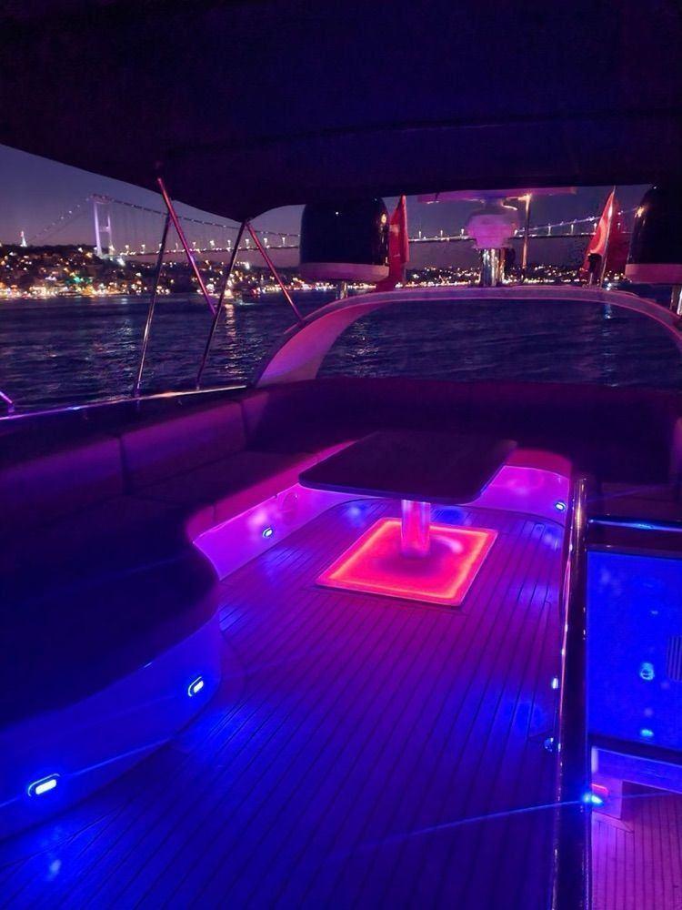 Rental Custom made 19m Motor Yacht - 453-15