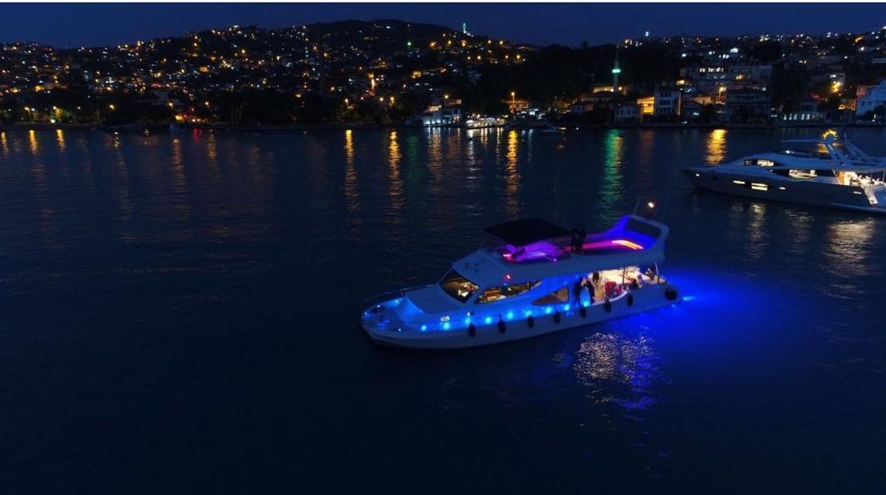 Özel yapım 19m Motoryat