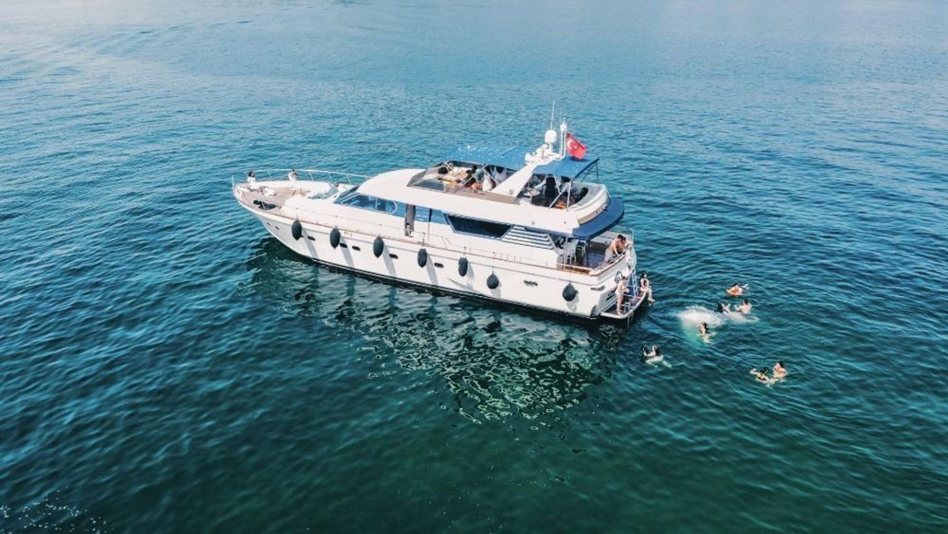 Kiralık Alalunga 26m Motoryat - 19 - photo 4