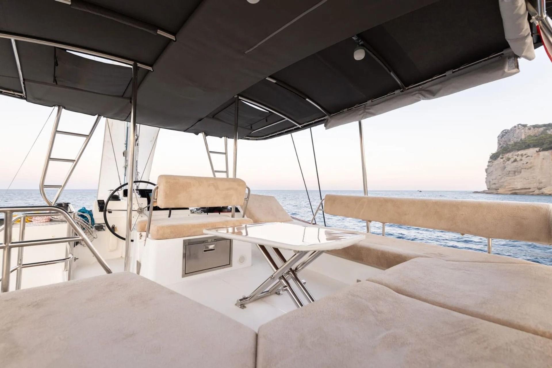 Rental Nautitech 14m Catamaran - 906 - photo 6