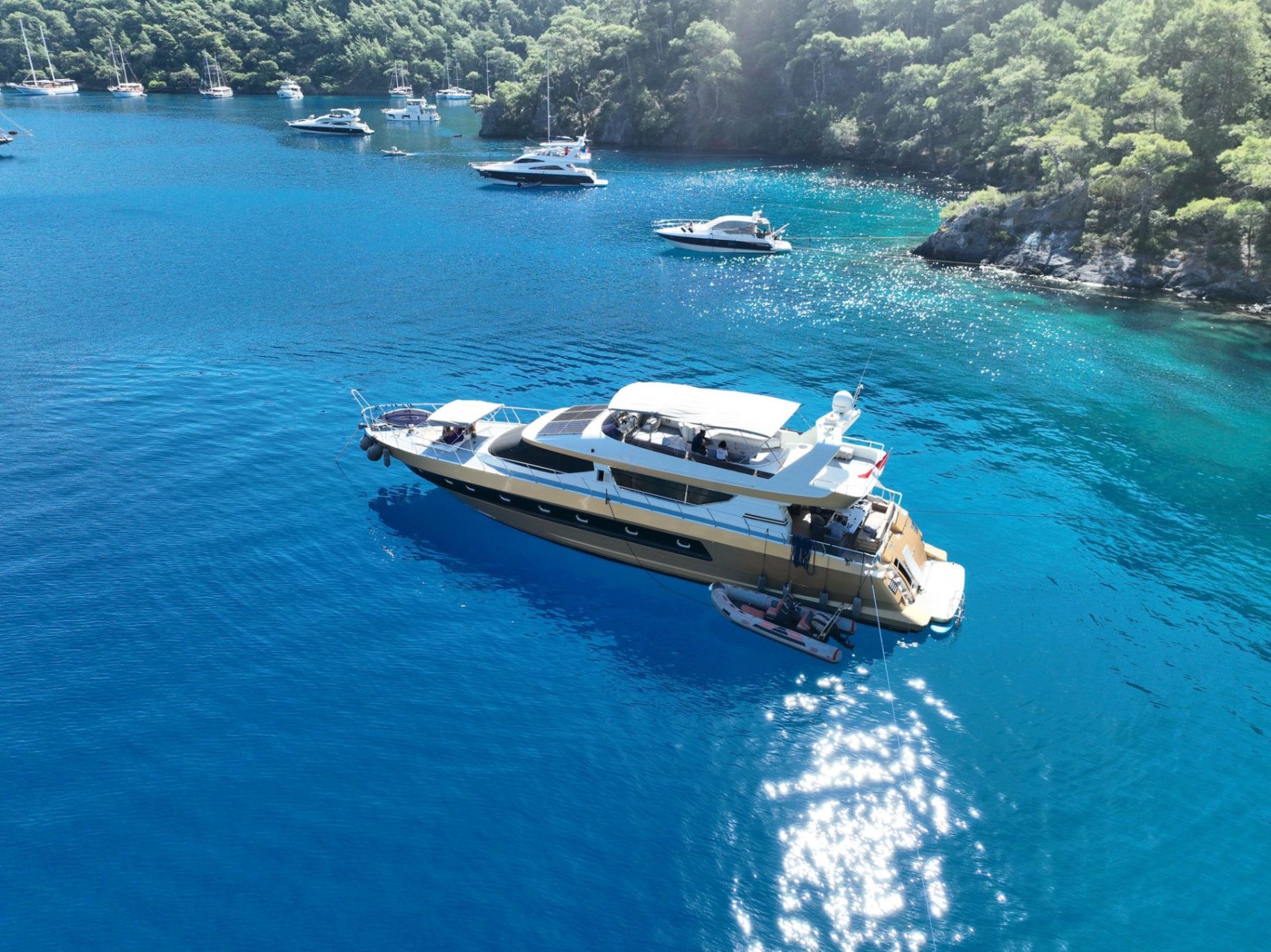 Özel yapım 28m Motoryat