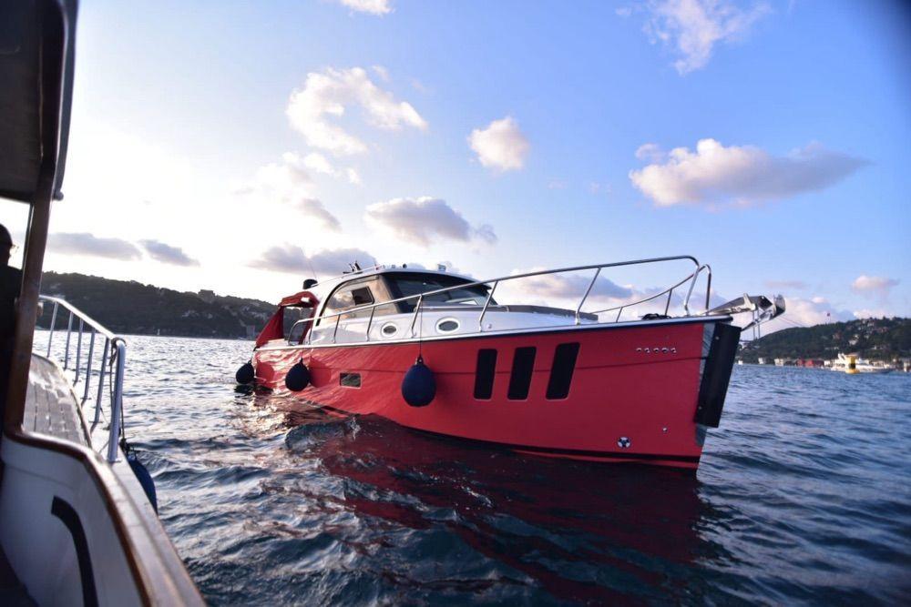 Rental Custom made 12m Motor Yacht - 379-0