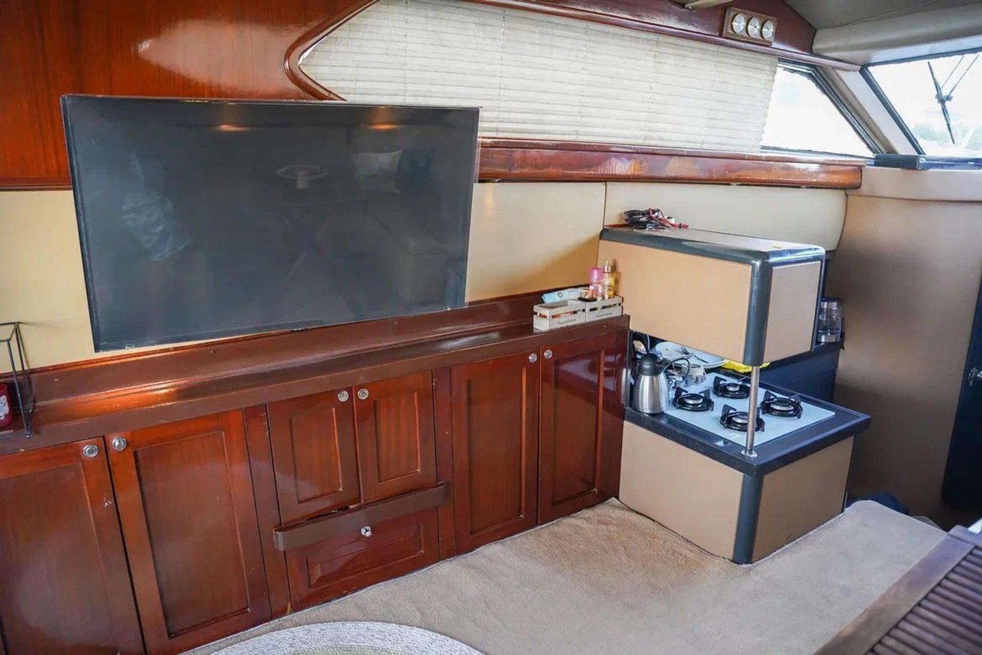 Rental Eurocraft 13m Motor Yacht - 566 - photo 14