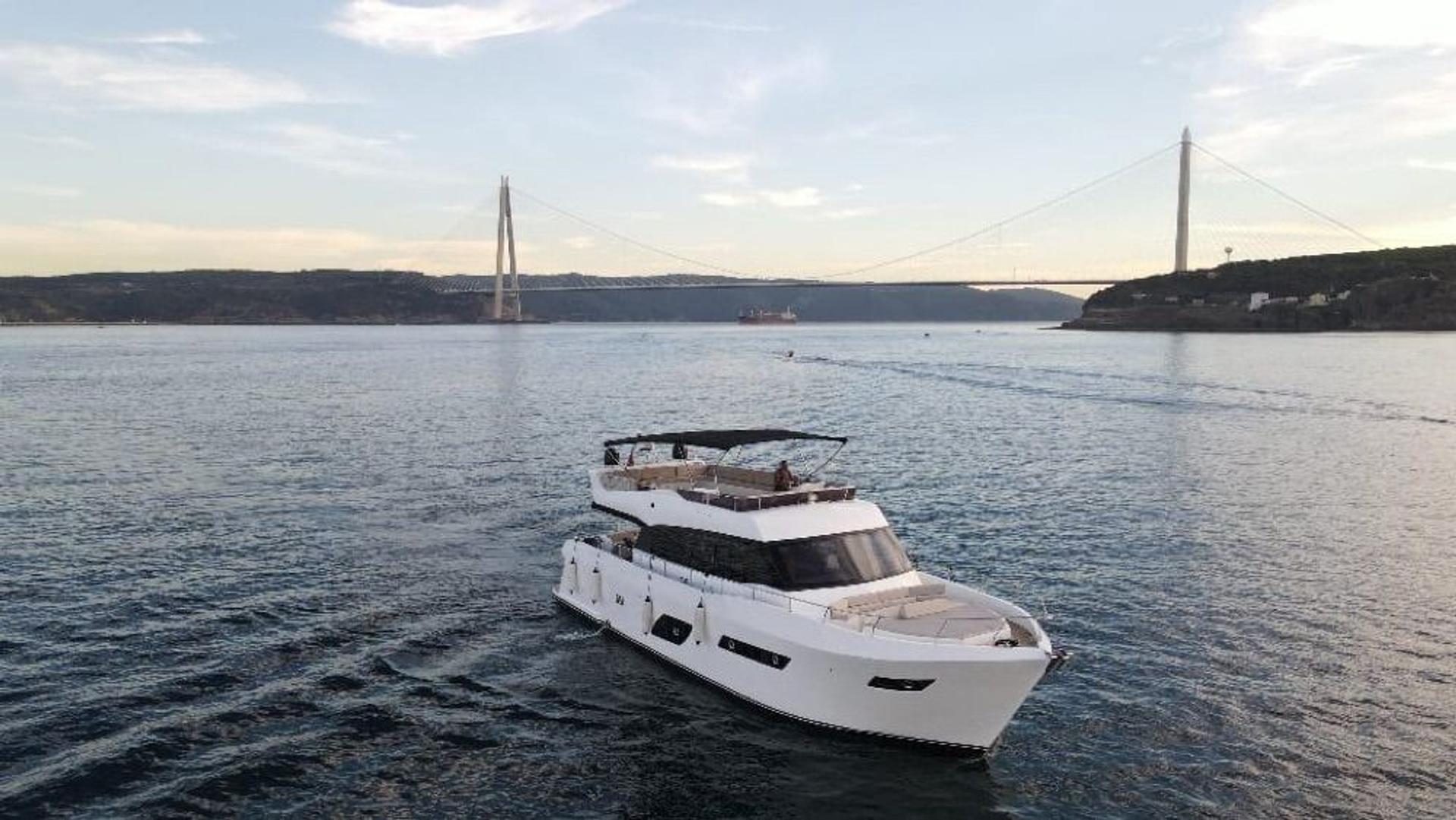 Kiralık Özel yapım 19m Motoryat - 415 - photo 2