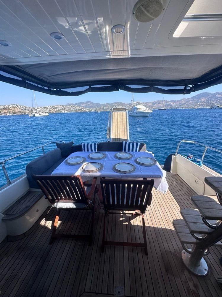 Özel yapım 12m Motoryat